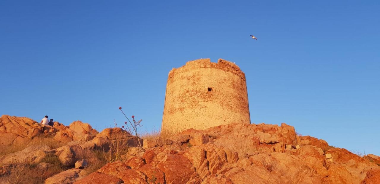 Casetta Al Mare Isola Rossa Εξωτερικό φωτογραφία