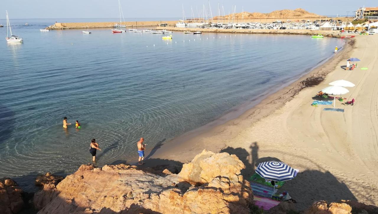 Casetta Al Mare Isola Rossa Εξωτερικό φωτογραφία